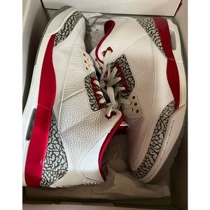 Air Jordan’s 3 retro Cardinal Reds Size 13